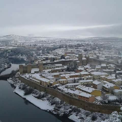 70375a2e-ab9a-4d54-8507-ffa0ccdf1afe buitrago nieve