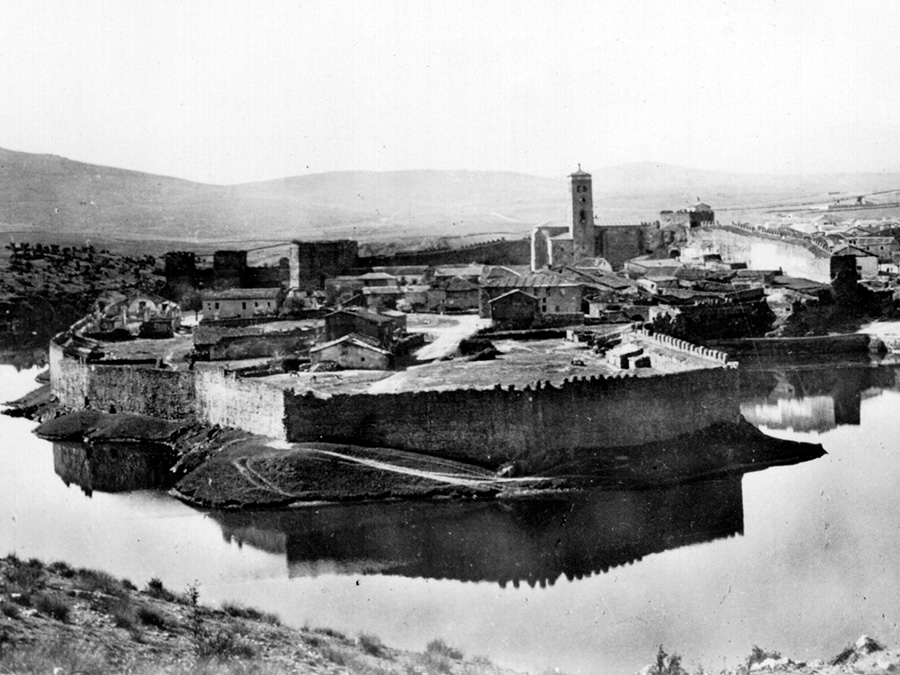 buitrago-de-lozoya-alojamientos-
